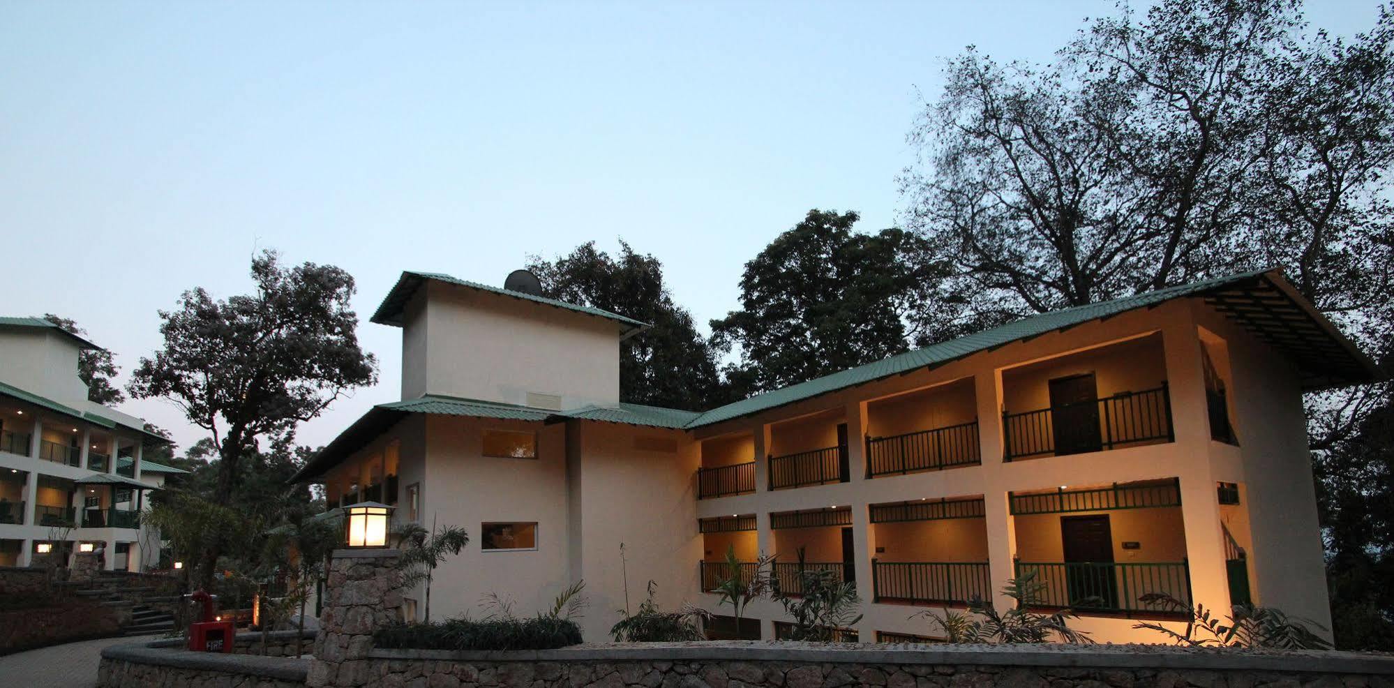 Club Mahindra Mount Serene, Munnar Chinnakanal Exterior photo