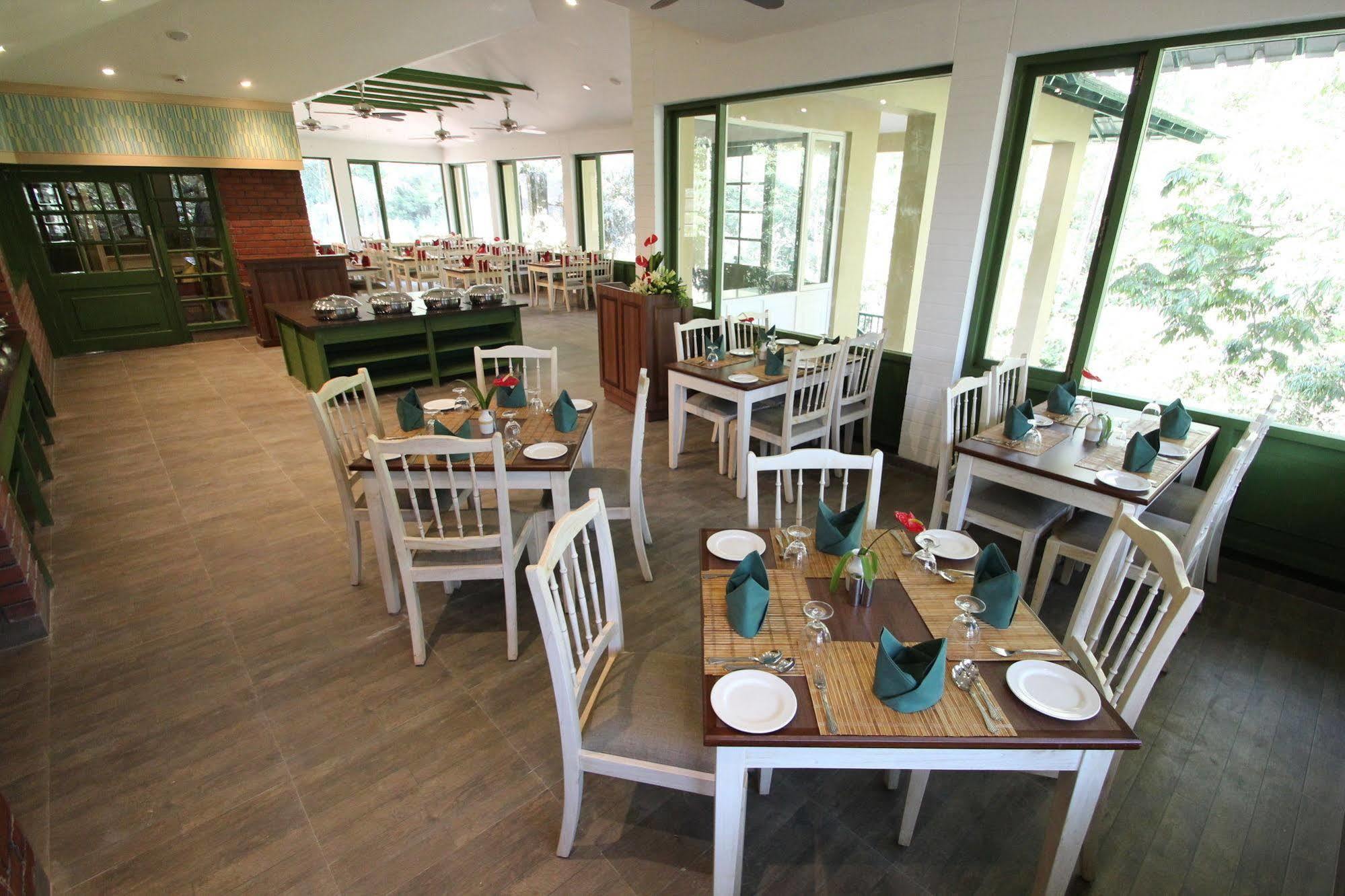 Club Mahindra Mount Serene, Munnar Chinnakanal Exterior photo